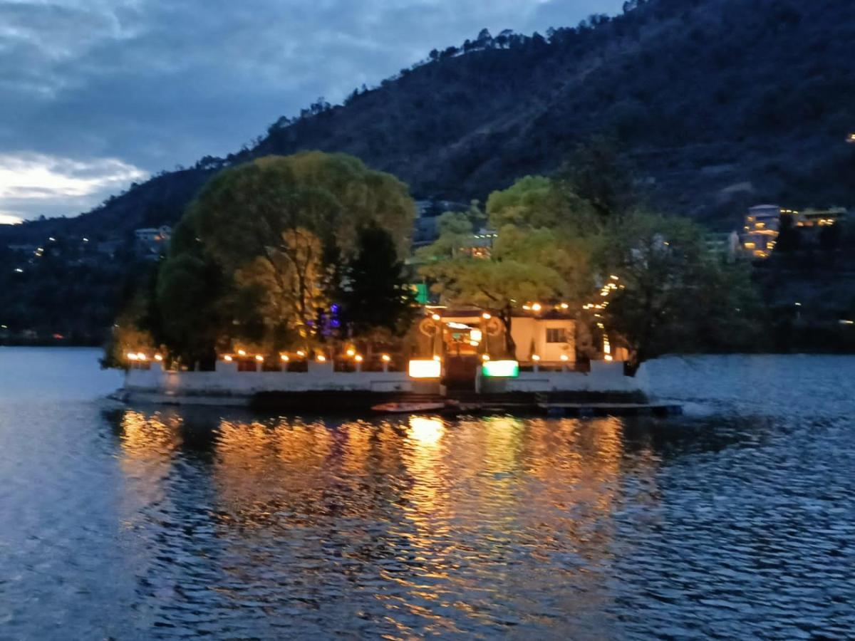 The Periwinkle Homestay Bhīm Tāl Exterior foto
