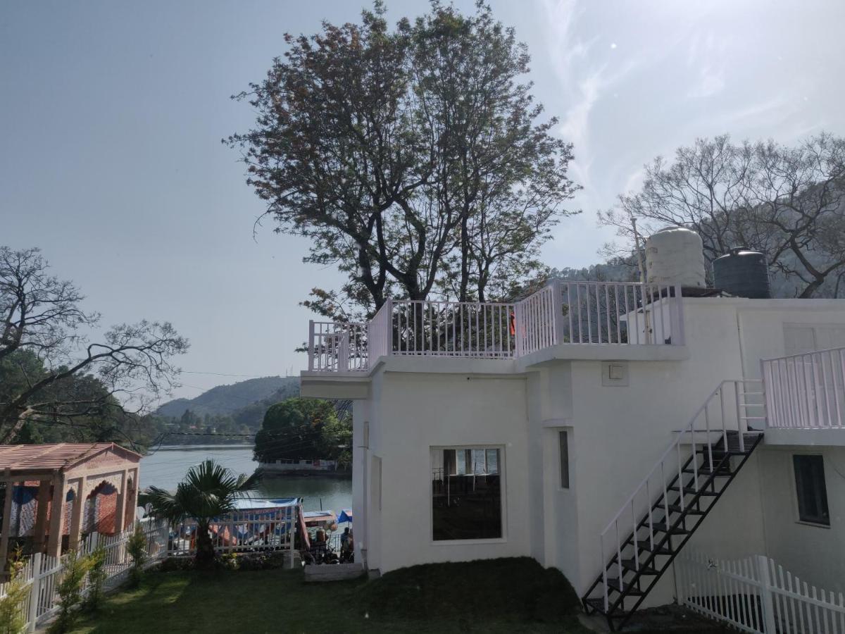 The Periwinkle Homestay Bhīm Tāl Exterior foto
