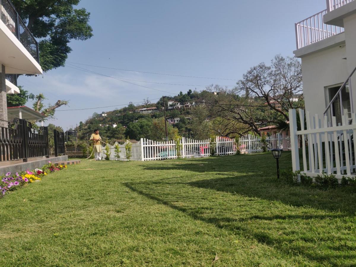 The Periwinkle Homestay Bhīm Tāl Exterior foto